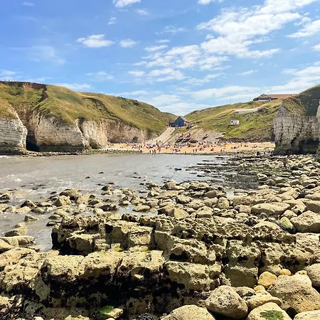 Sunrise Cove * Filey